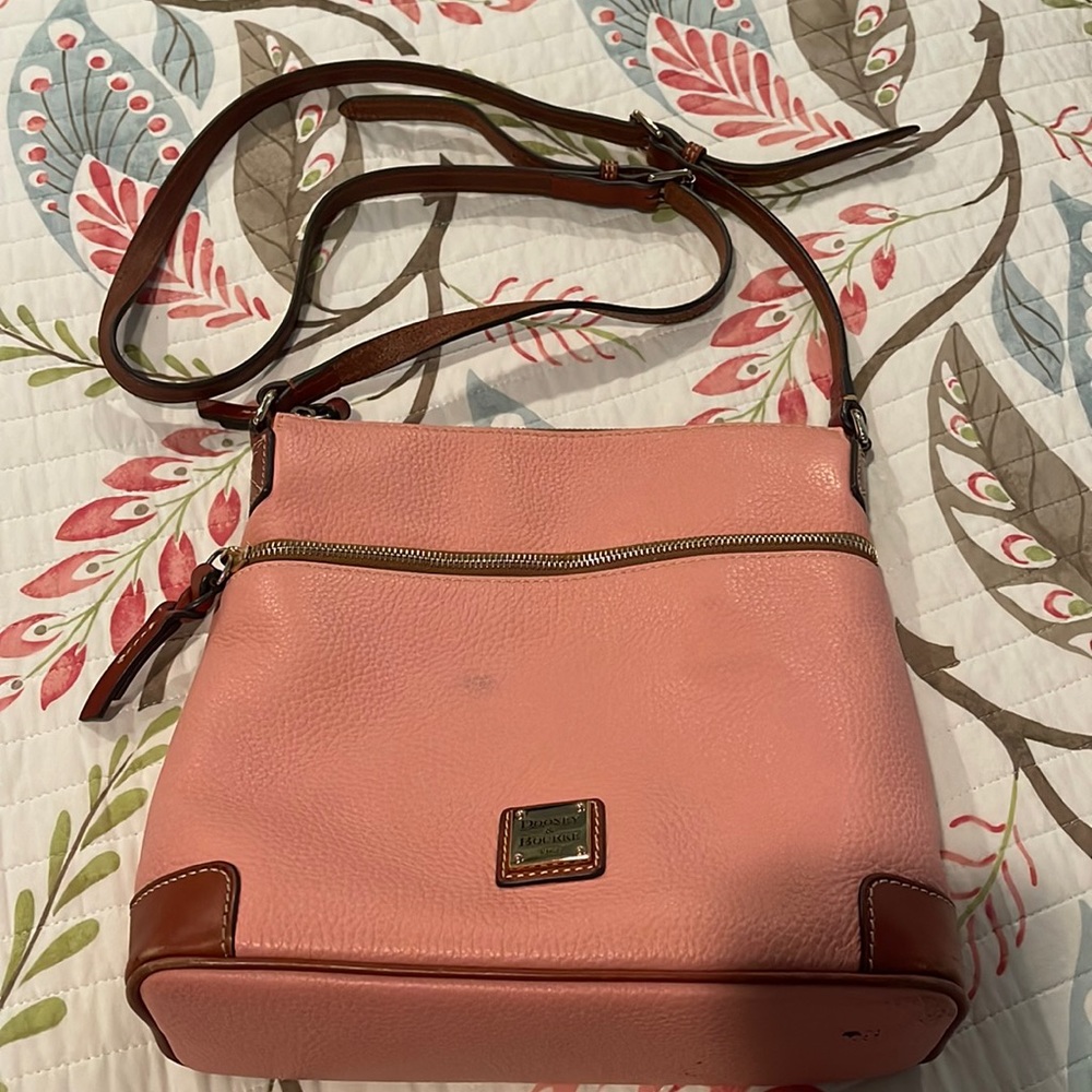 Dooney & Bourke crossbody bag